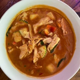 Chicken Red Curry Tray