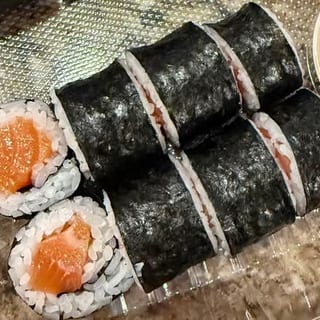 Salmon Roll